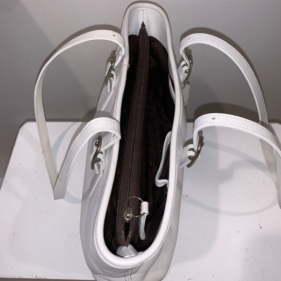 VNTG COACH LEGACY WEST CLASSIC SHOPPER WHITE LEATHER 9813 SILVER HARDWARE RARE - Picture 4 of 14